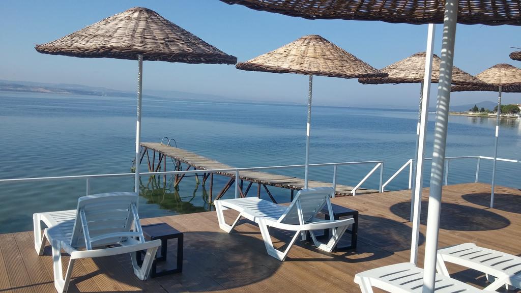 Flora Hotel Burhanli ภายนอก รูปภาพ