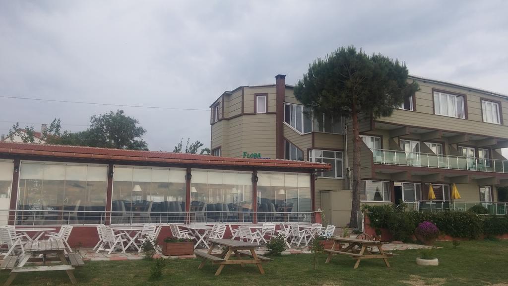 Flora Hotel Burhanli ภายนอก รูปภาพ