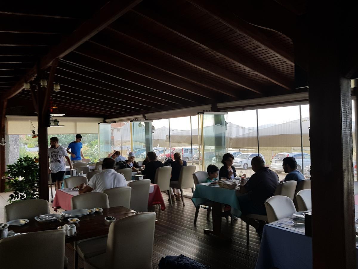 Flora Hotel Burhanli ภายนอก รูปภาพ
